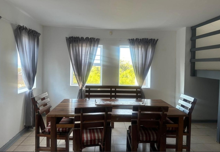 4 Bedroom Property for Sale in Cintsa East Eastern Cape